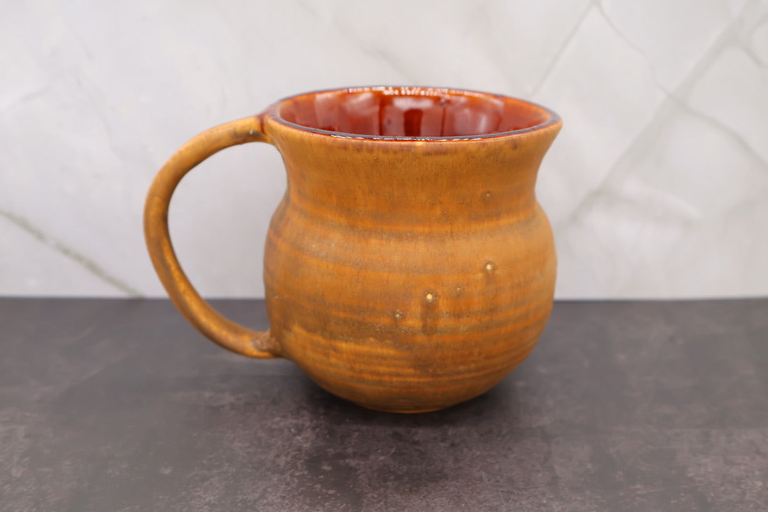 Amber Belly Mug — Misfit