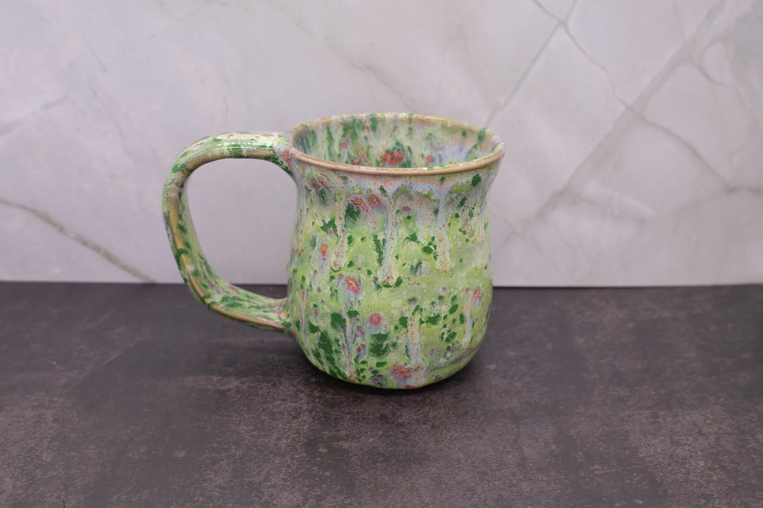 Spring Meadow Mug — 8.5 oz
