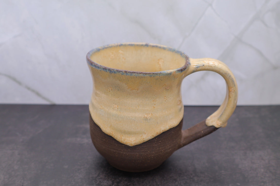 Buttercream on Dark Clay Mug — 10 oz