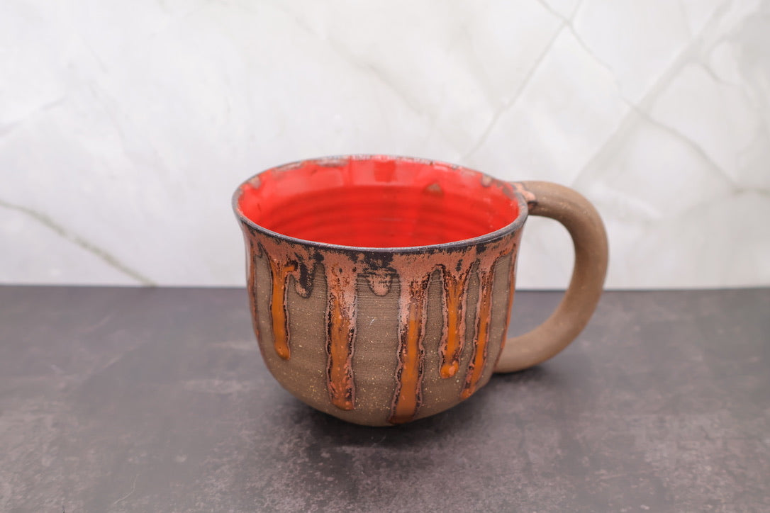 Gold Skull Drip Mug — Misfit