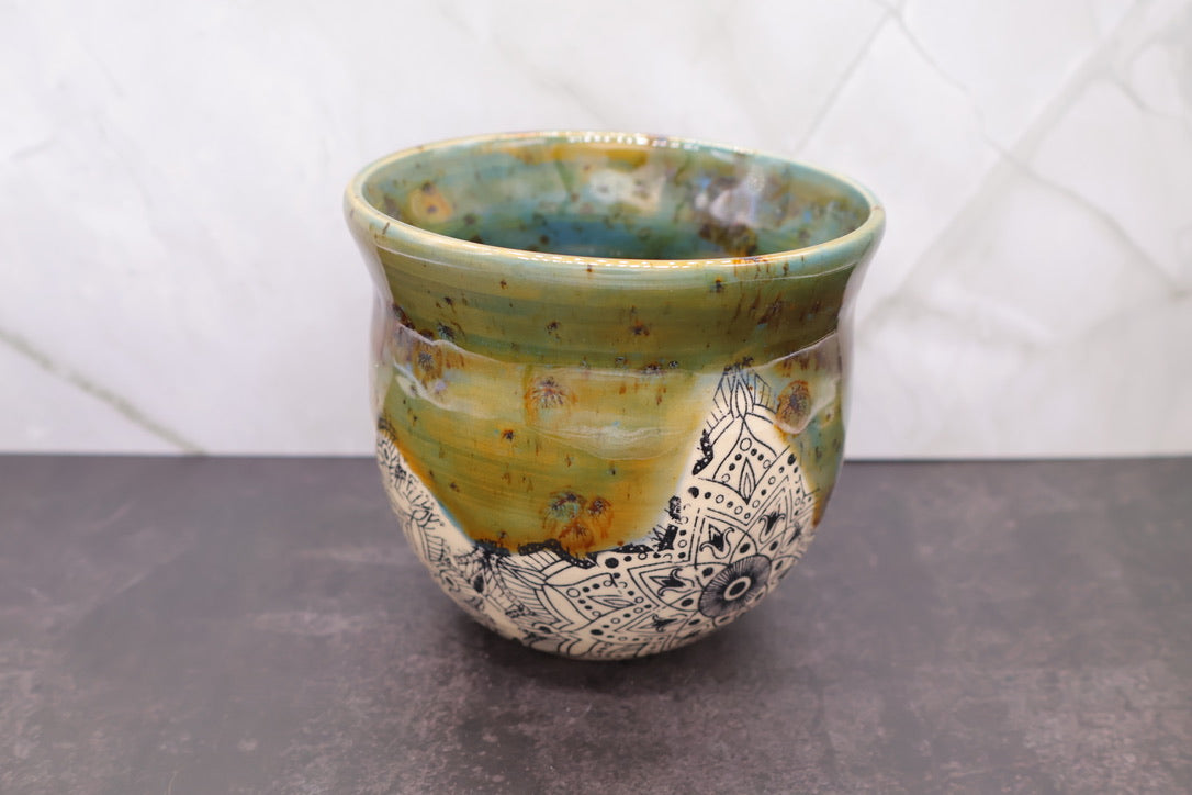 Mandala Bowl — 16 oz