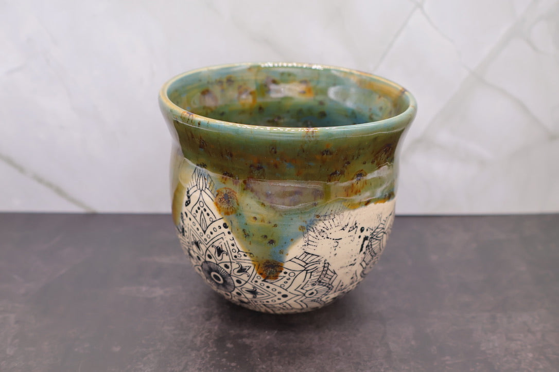 Mandala Bowl — 16 oz
