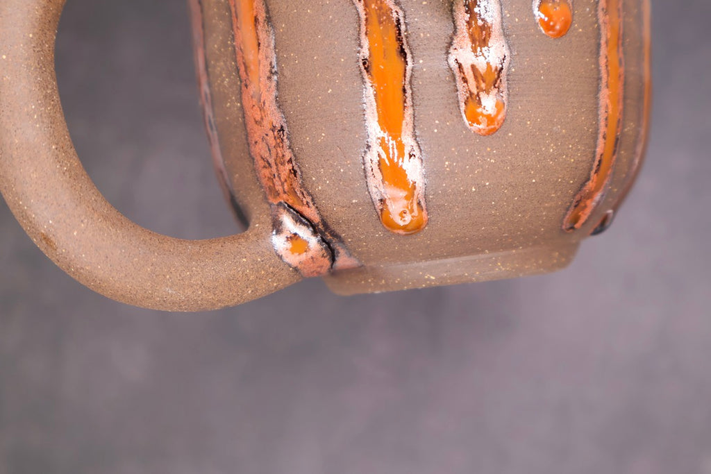 Gold Skull Drip Mug — Misfit